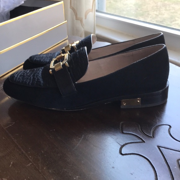 Louise et Cie Buckle Loafer - Picture 3 of 8